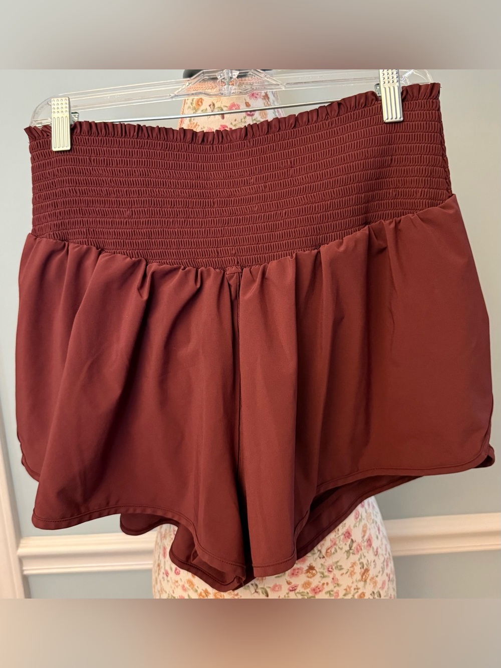 OFFLINE By Aerie Real Me Flowy Short
Deep Ruby XL